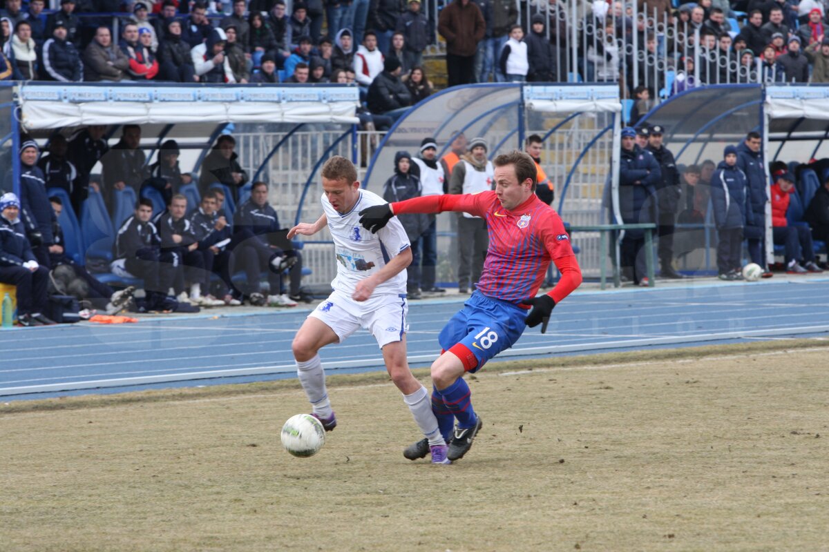 GALERIE FOTO Steaua cîştigă ultimul test înaintea reluării campionatului, 2-1 cu Farul