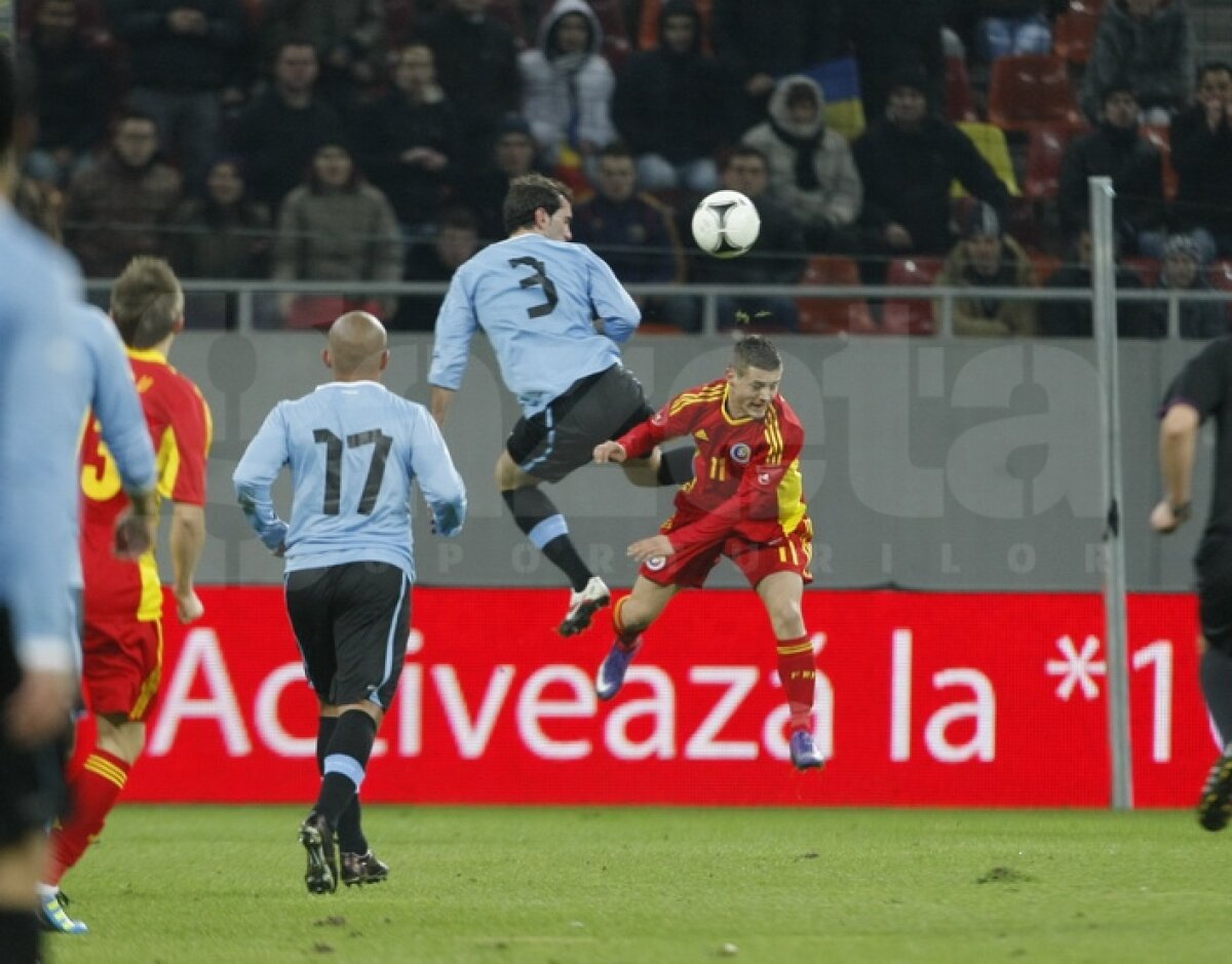 Egalii lui Cavani şi Forlan » România - Uruguay 1-1