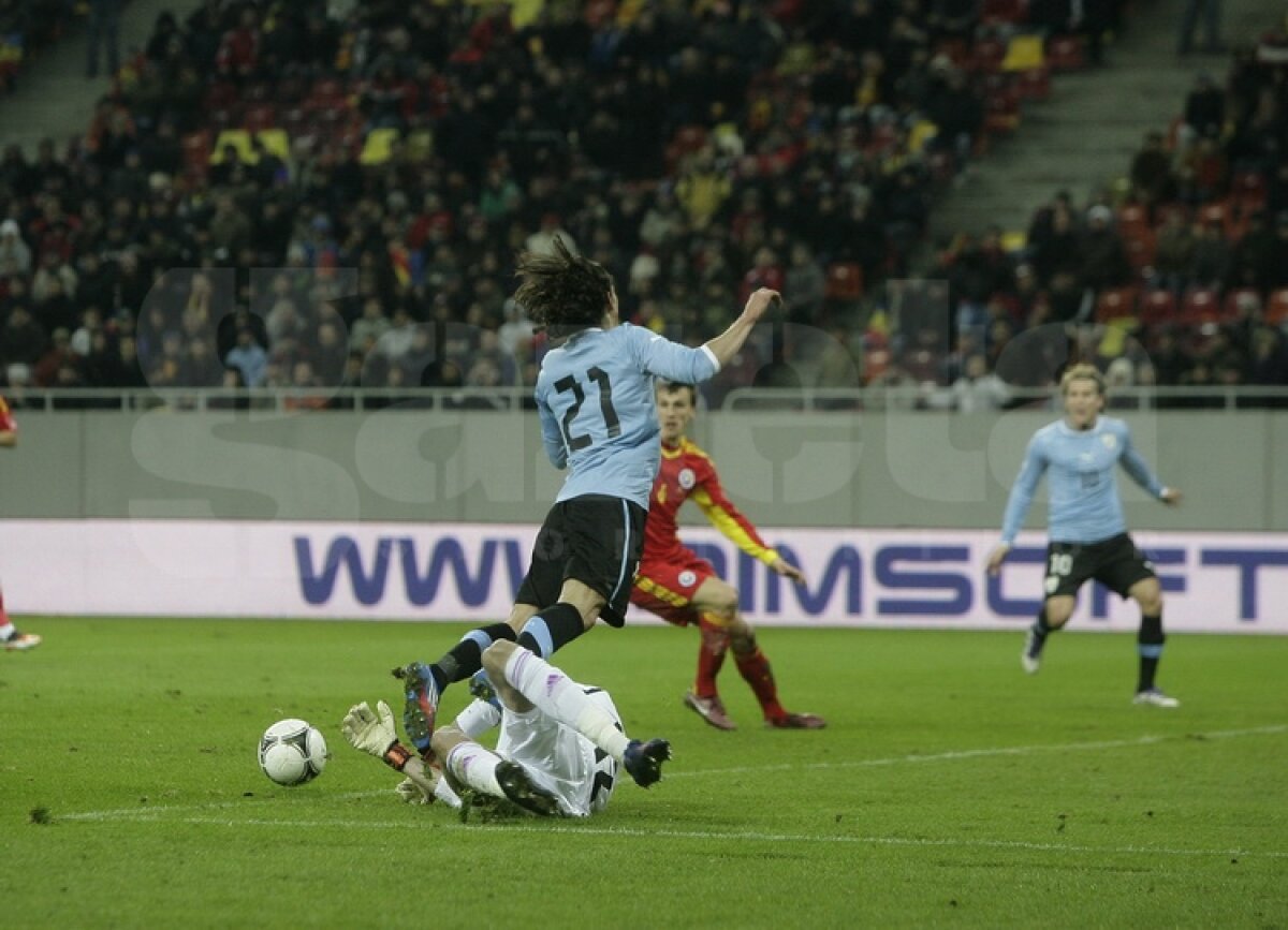 Egalii lui Cavani şi Forlan » România - Uruguay 1-1