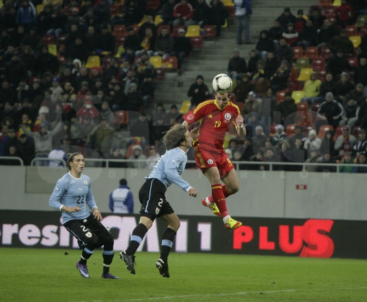 Egalii lui Cavani şi Forlan » România - Uruguay 1-1