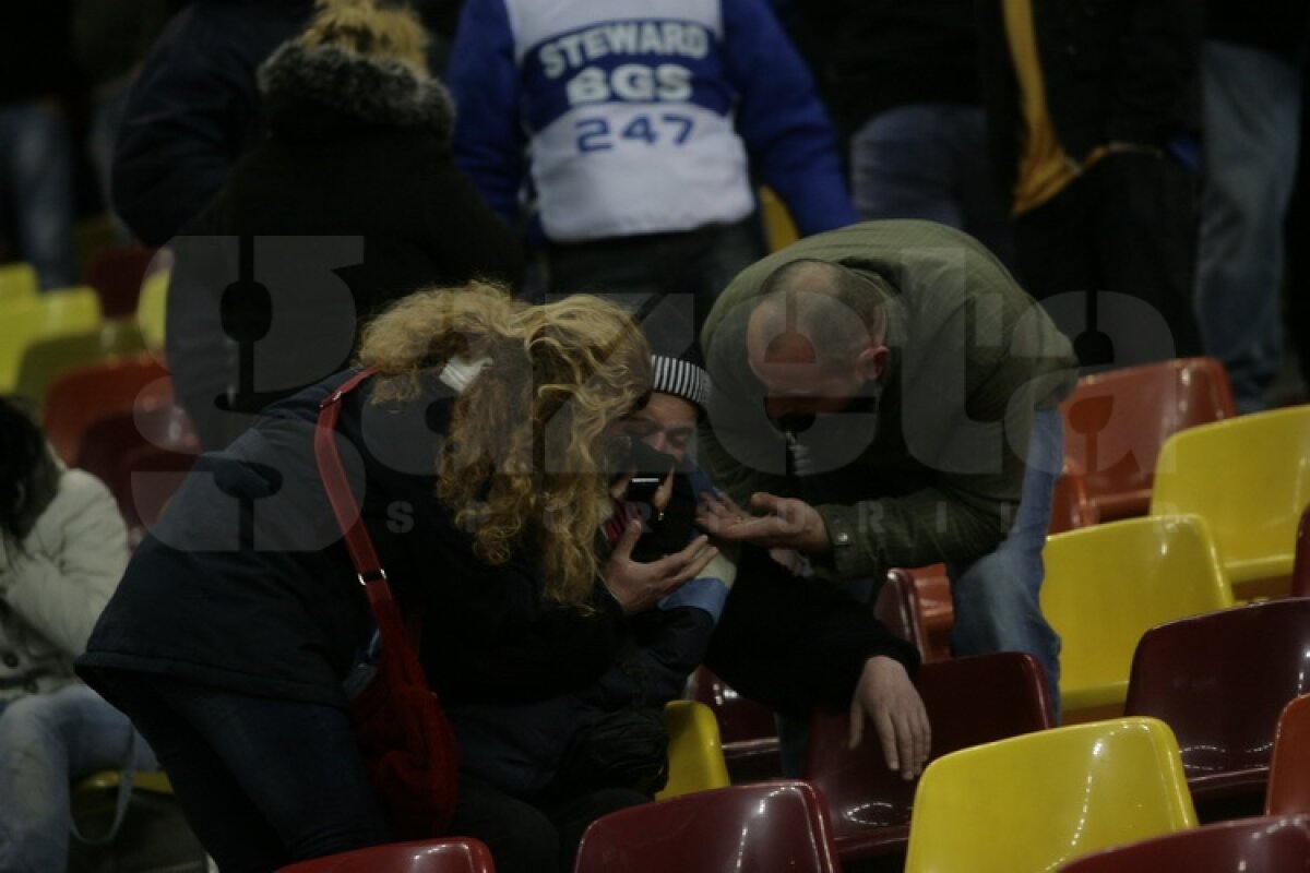 FOTO Oameni disperaţi şi loviţi pe Naţional Arena!