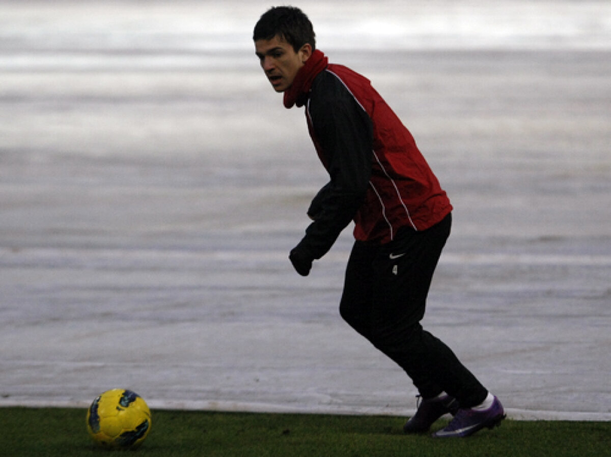 GALERIE FOTO Dinamo s-a antrenat în premieră pe Naţional Arena » ”Fuge mingea ca nebuna”