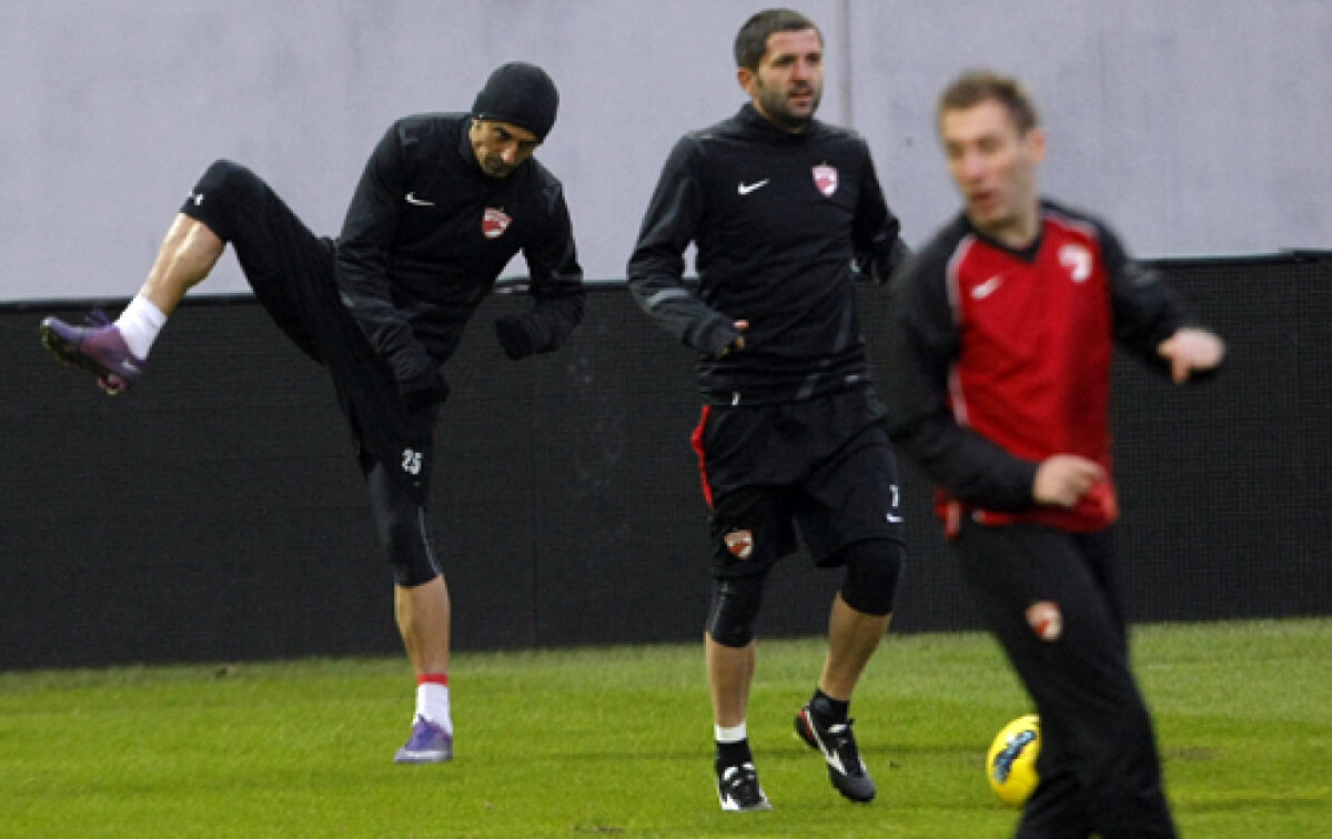 GALERIE FOTO Dinamo s-a antrenat în premieră pe Naţional Arena » ”Fuge mingea ca nebuna”