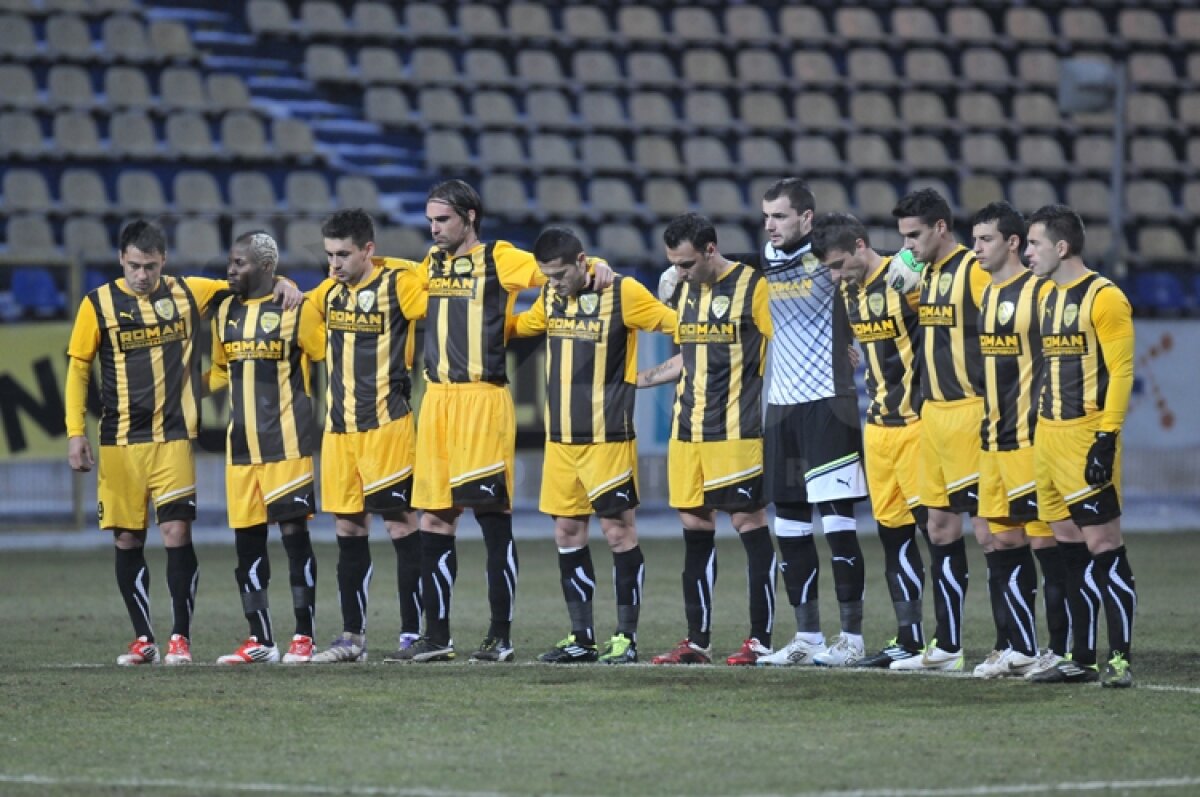 FOTO » "Dubla" lui Ilijoski a adus victoria lui FC Braşov contra Pandurilor, scor 2-1