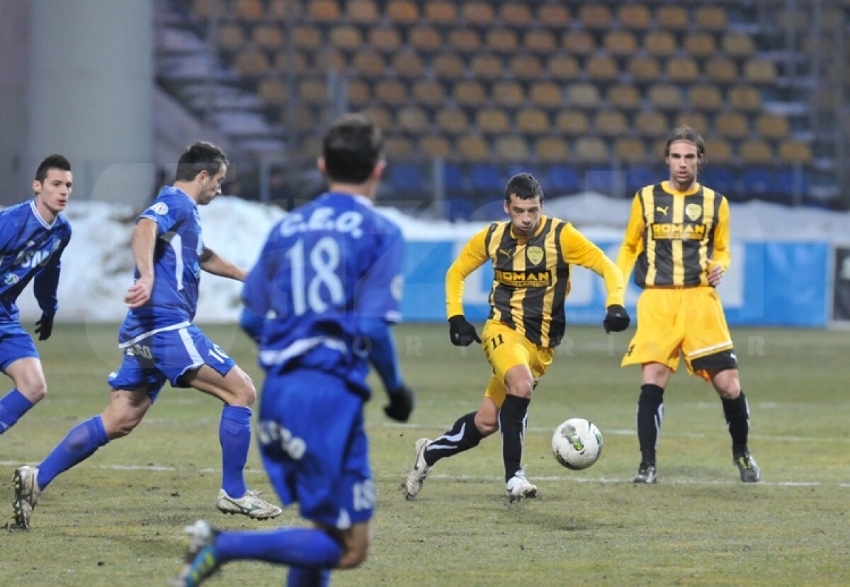 FOTO » "Dubla" lui Ilijoski a adus victoria lui FC Braşov contra Pandurilor, scor 2-1