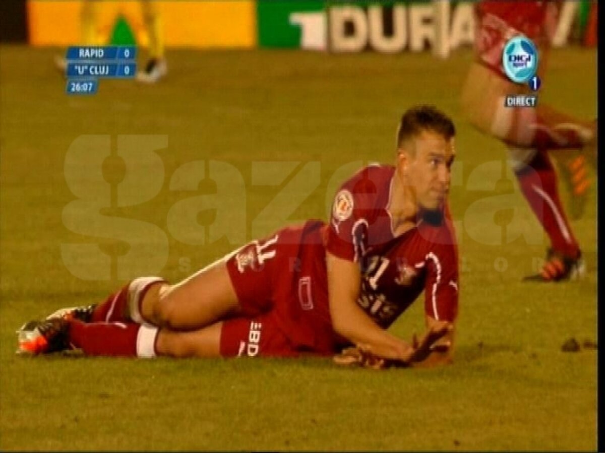 FOTO Se tem de cuţit » Pancu a părăsit accidentat terenul şi e suspect de ruptură de ligamente