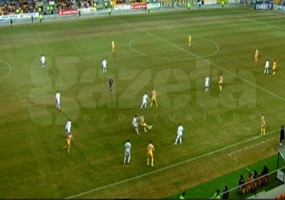 FOTO » Faza care l-a ÎNFURIAT pe Porumboiu » Aut acordat eronat şi ofsaid la golul Petrolului!