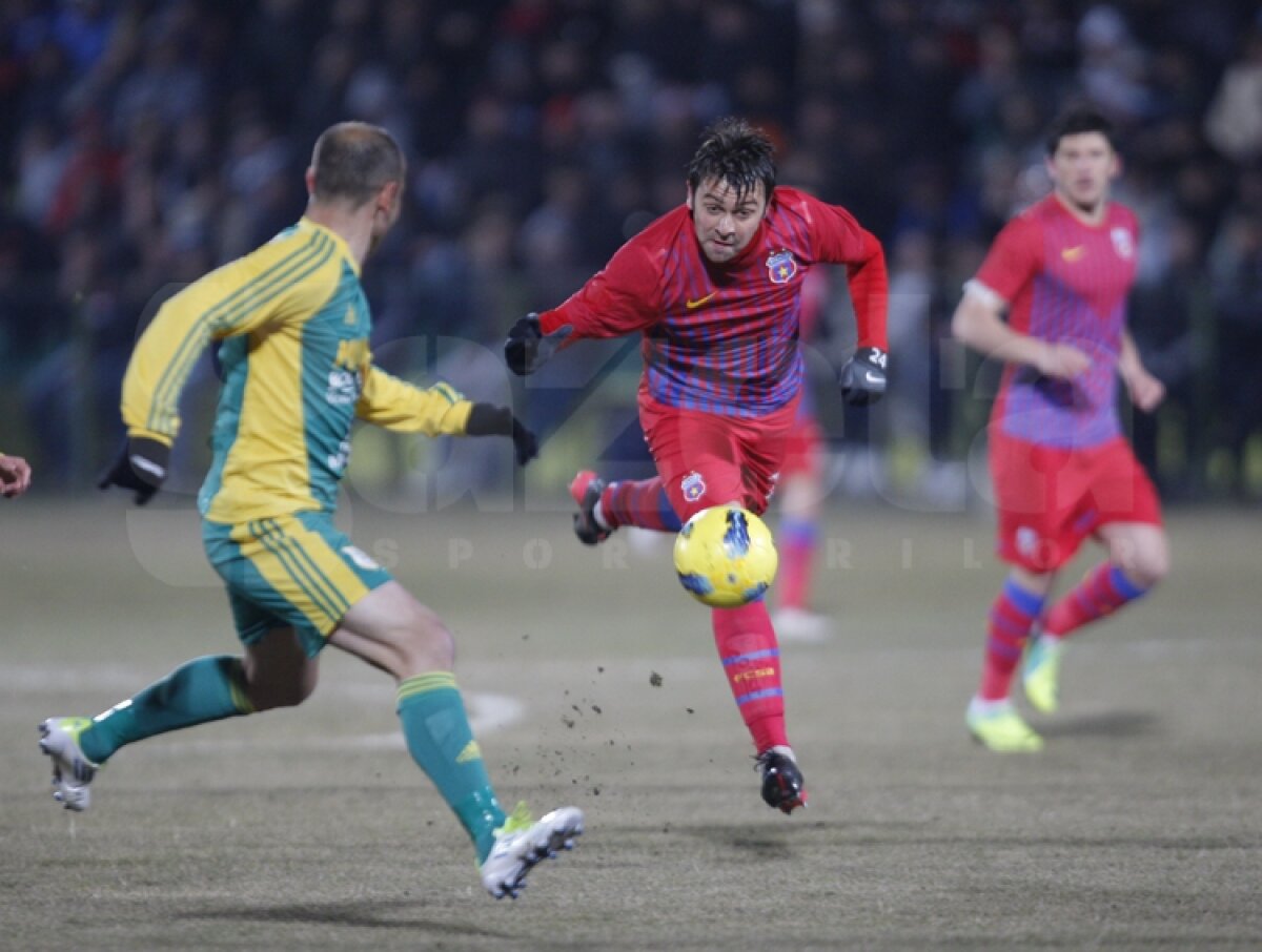 FOTO » Golul lui Rusescu aduce prima victorie a Stelei în retur, 1-0 cu CS Mioveni