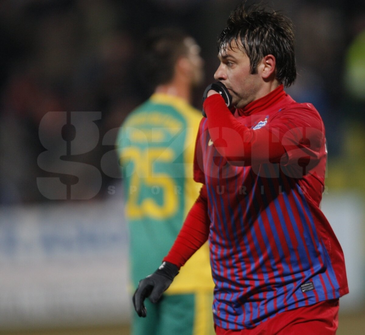 FOTO » Golul lui Rusescu aduce prima victorie a Stelei în retur, 1-0 cu CS Mioveni