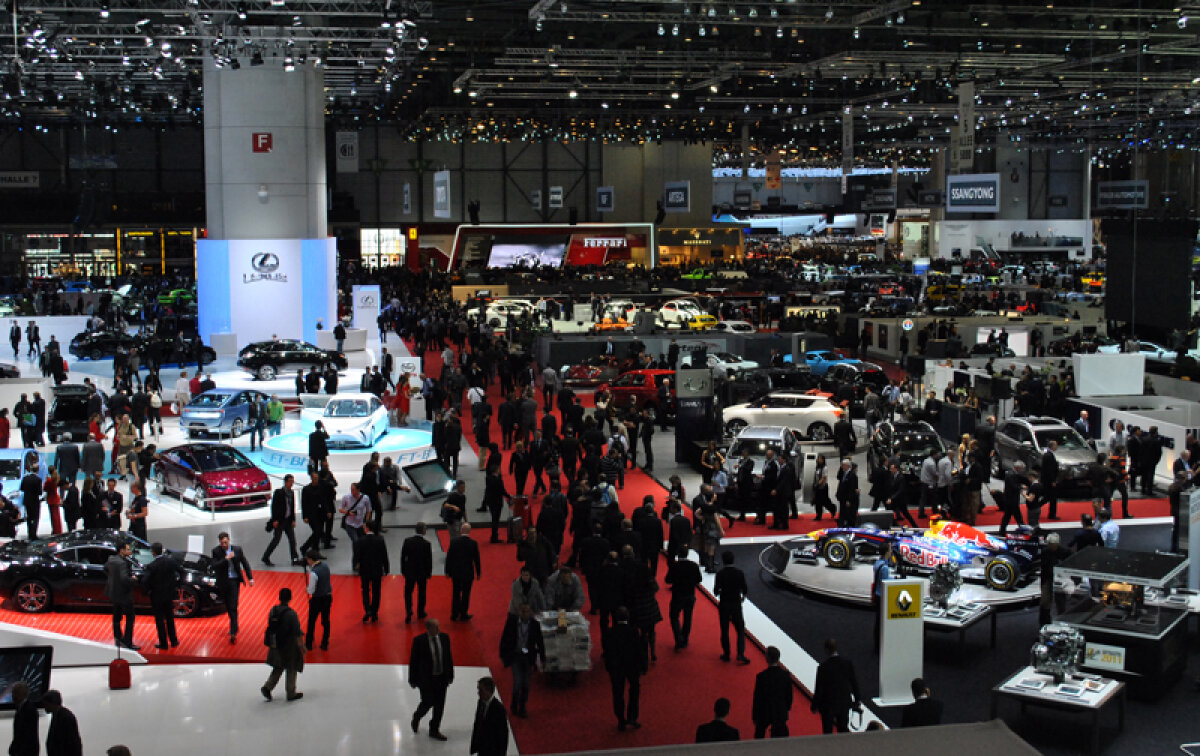 GALERIE FOTO Totul despre lansările anului 2012 » Noi maşini spectaculoase pentru români