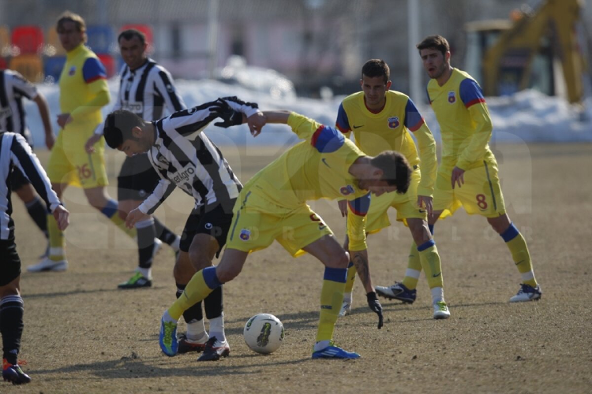 FOTO » Steaua remizează cu Astra II Giurgiu, 1-1, într-un joc amical