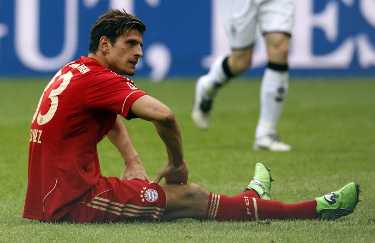 Captivi în vîrtej » Bayern trăieşte în 2012 un coşmar din care nu reuşeşte să se trezească