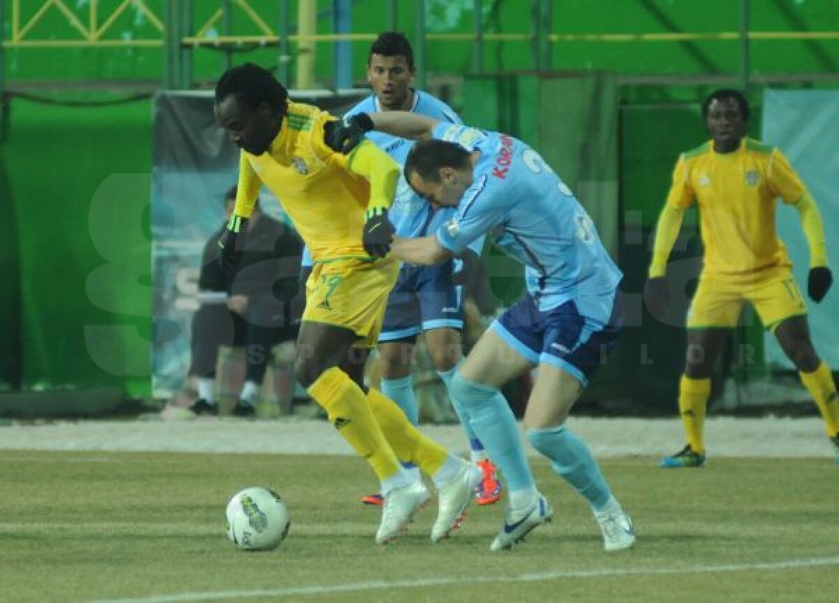 FOTO Vaslui cîştigă fără emoţii cu 4-0 în faţa Chiajnei, profitînd de gafele uluitoare ale portarului Baruch