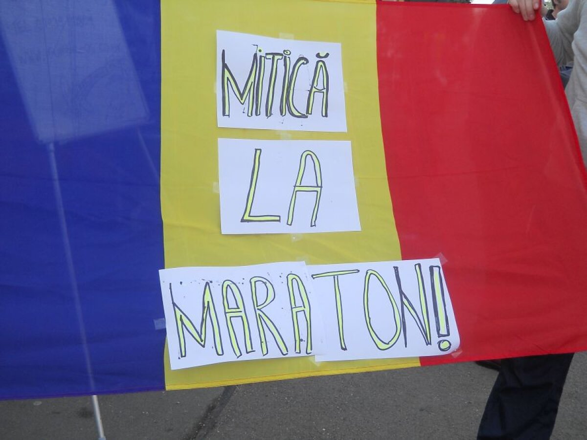 FOTO Campania "Mitică la brutărie", acum şi în Anglia :) » Englezii se întreabă "Who is Mitică?!"