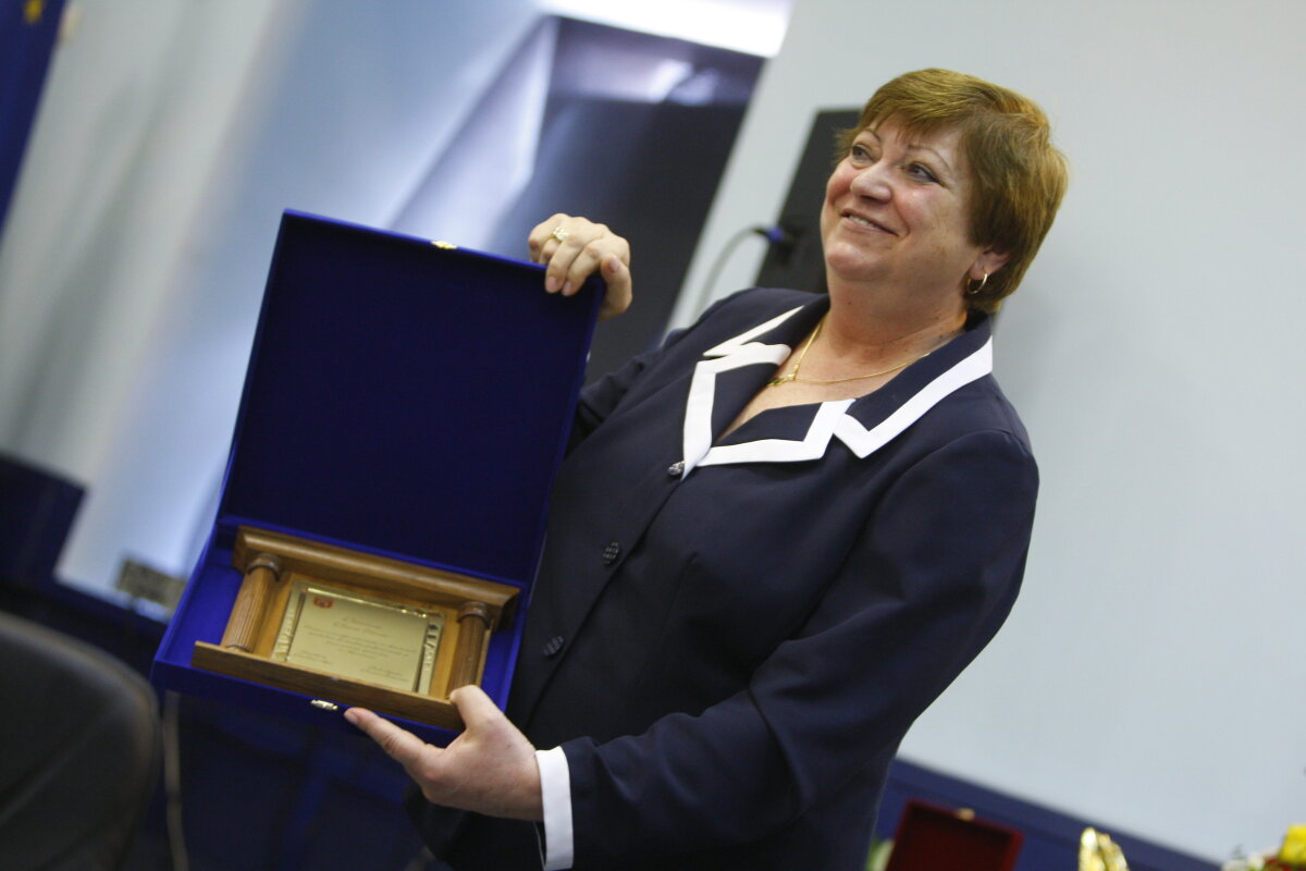 FOTO » Elena Frîncu a fost omagiată la ANST, alături de nume mari din sportul românesc