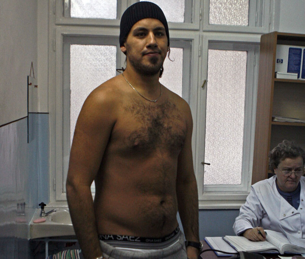 FOTO INEDIT S-au pus cu burta pe gol » Zicu, printre graşii fotbalului