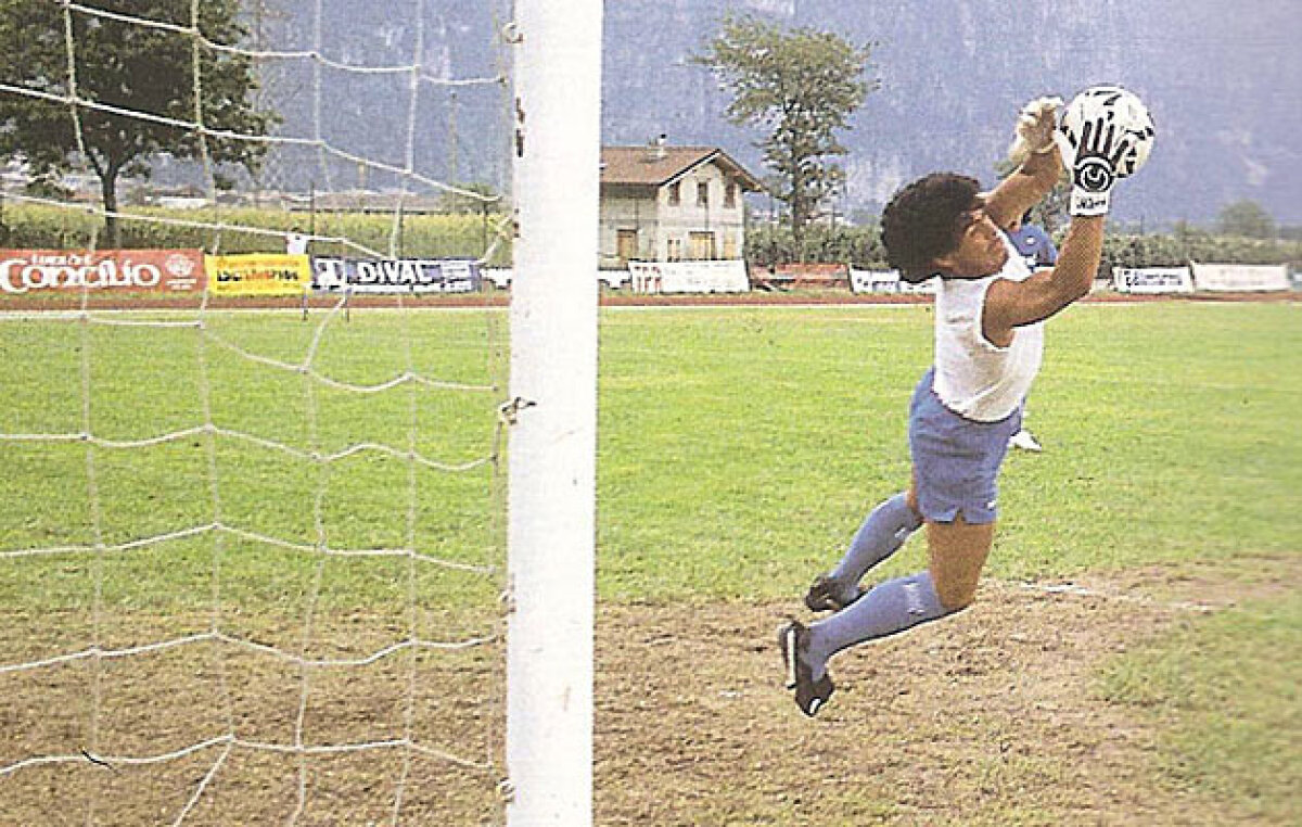 FOTO Zborul spre perfecţiune » Messi ar putea fi şi cel mai bun portar!