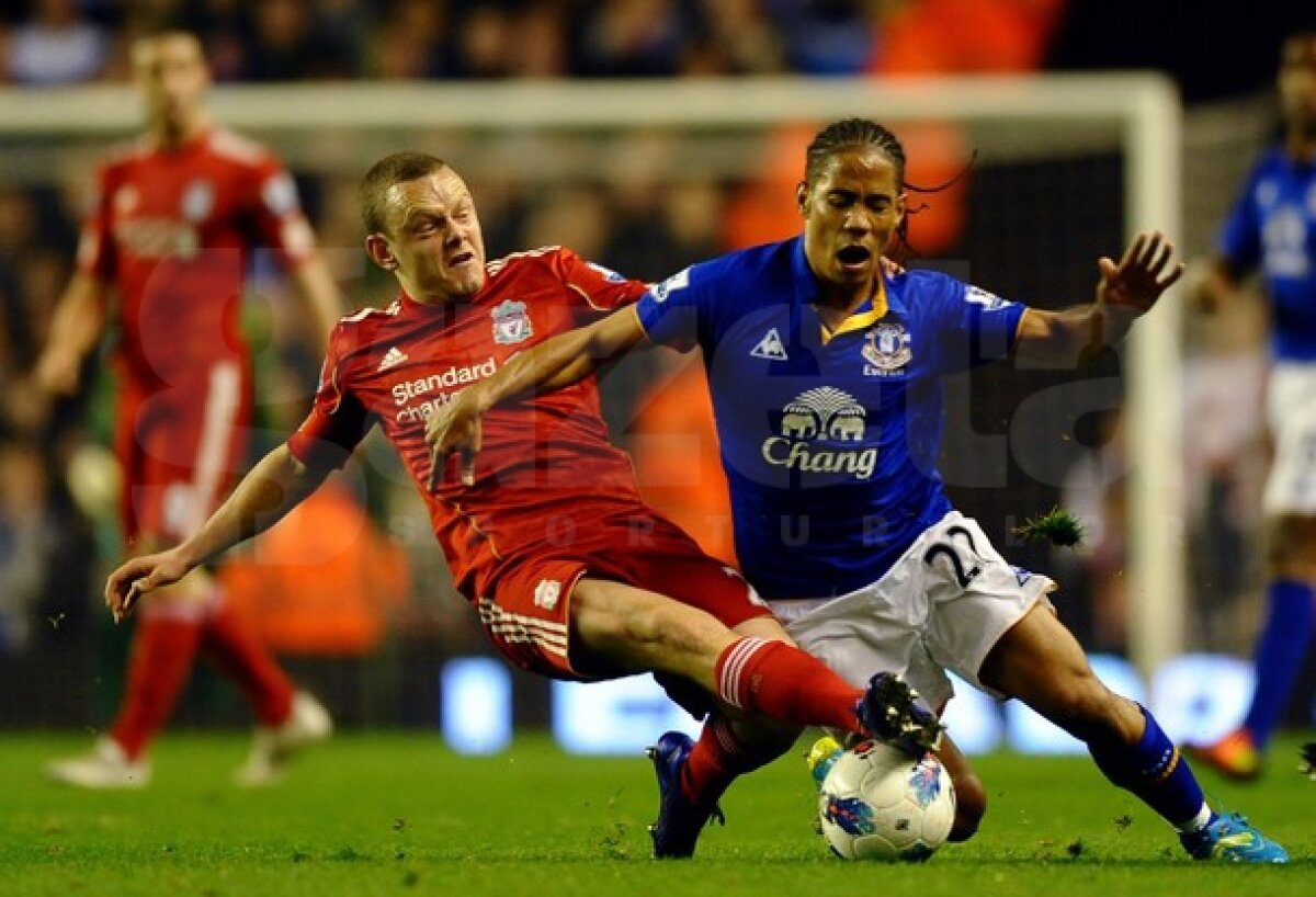 VIDEO şi FOTO » Captain FANTASTIC! Hat-trick Gerrard în Liverpool-Everton 3-0. Declaraţia de dragoste a lui Dalglish :)