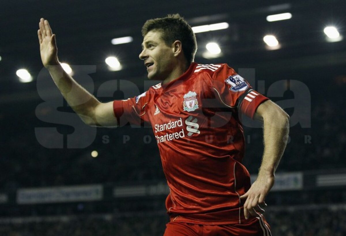 VIDEO şi FOTO » Captain FANTASTIC! Hat-trick Gerrard în Liverpool-Everton 3-0. Declaraţia de dragoste a lui Dalglish :)