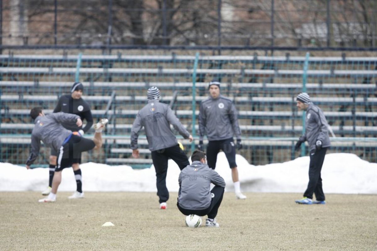 FOTO Ionuţ Badea şi staff-ul său ŞI-AU DAT DEMISIA de la U Cluj! Antrenorul interimar e ales dintre jucători