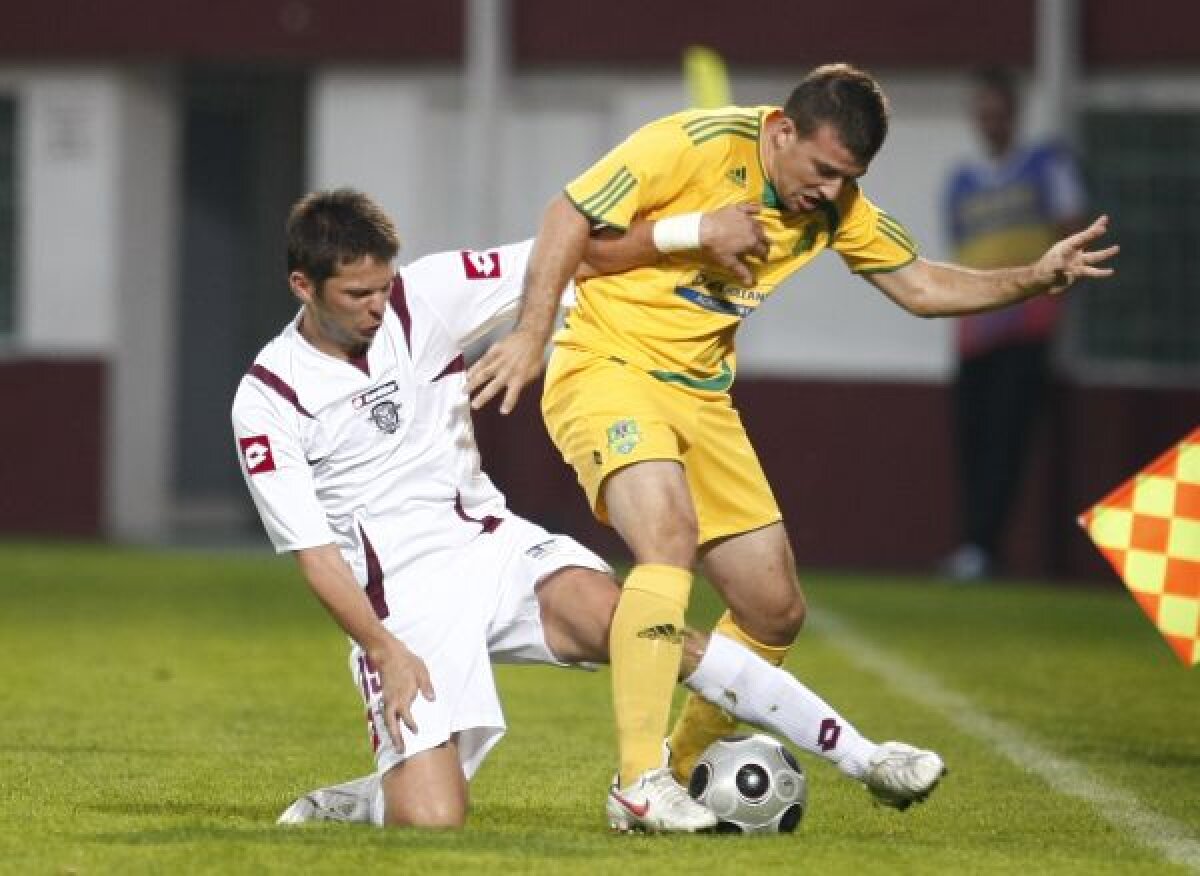 Încă un transfer via SMS » Rapid s-a înţeles cu Milisavljevici