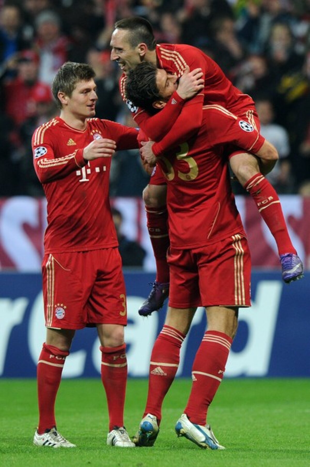 Speedy Gomez » Coşmarul lui Basel la 0-7 în returul cu Bayern