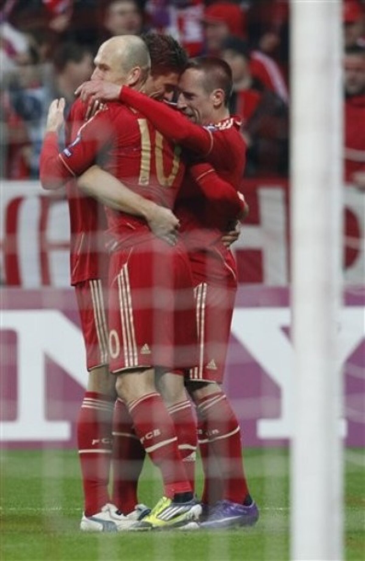 Speedy Gomez » Coşmarul lui Basel la 0-7 în returul cu Bayern