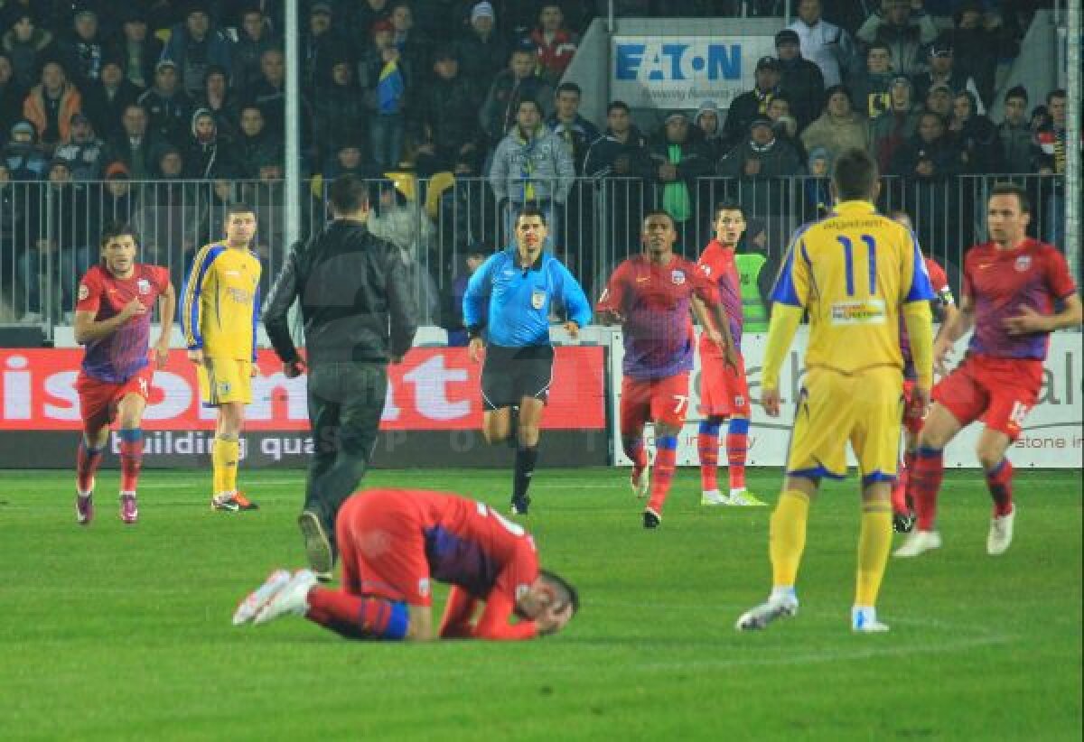 Stadioanele atrag suporterii, autorităţile locale distrug jucătorii! » Patru jucători s-au accidentat grav pe noile arene