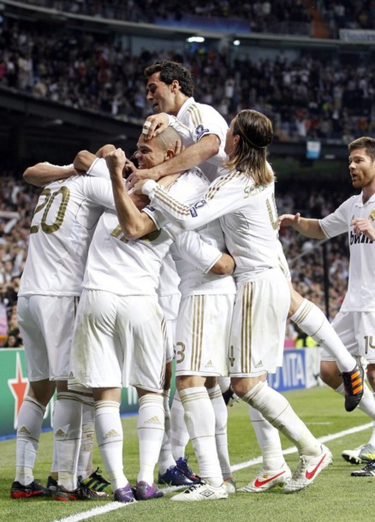 liveVIDEO & FOTO Real e în sferturi după 4-1 cu ŢSKA. Chelsea o elimină pe Napoli în prelungiri, 4-1