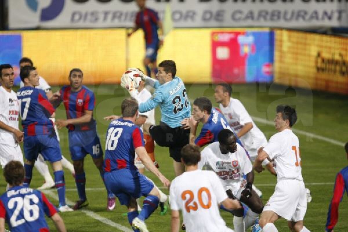 Steaua se întoarce după 10 luni acasă » De mîine iar pe Ghencea!