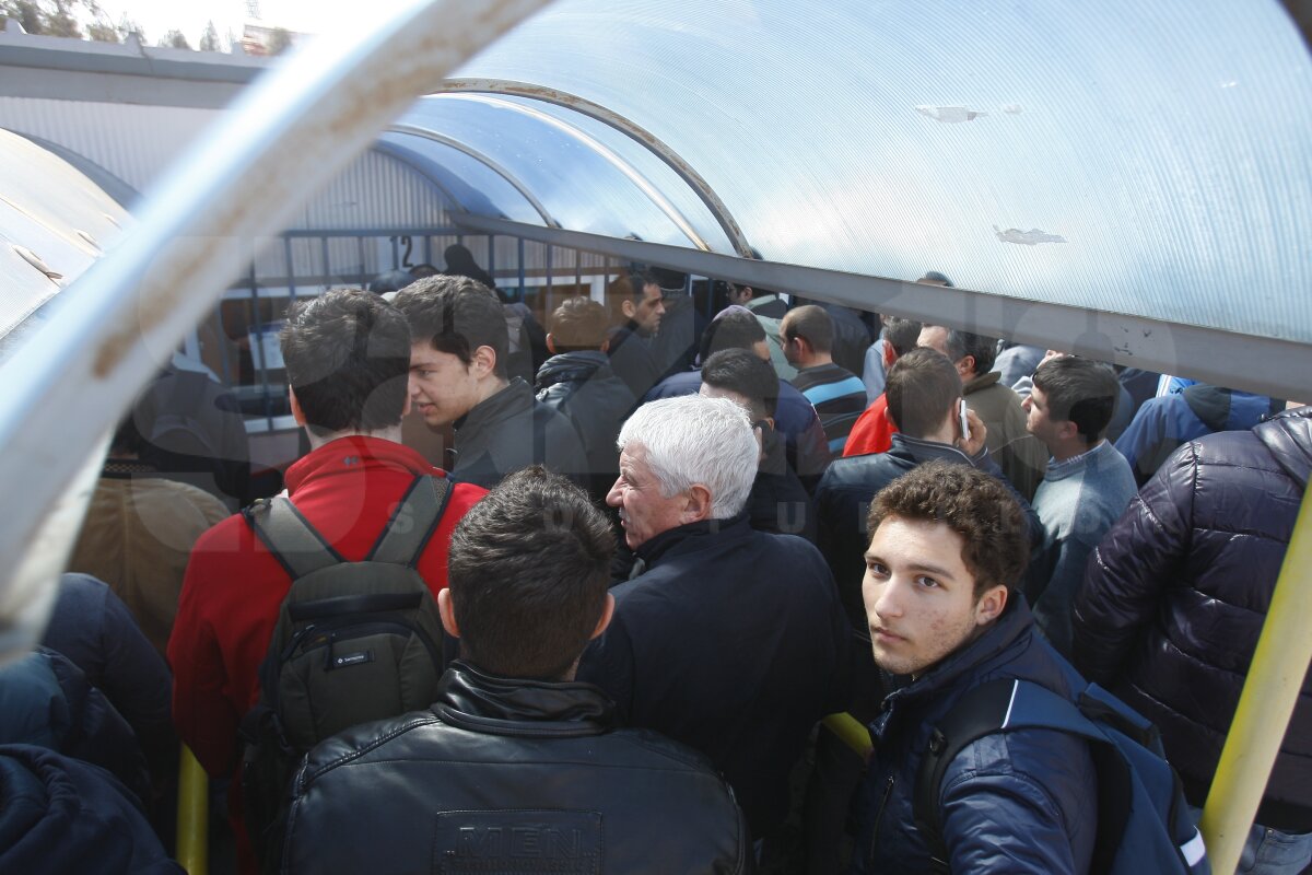 FOTO Naţional Arena e un stadion modern, dar fanilor le-a fost dor de Ghencea: 20.000 de bilete vîndute