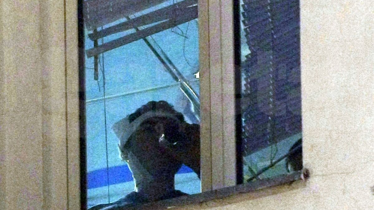 "Ultrasul" Borcea a încălcat sfatul medicilor » A urmărit meciul de la fereastra Spitalului de Urgenţă