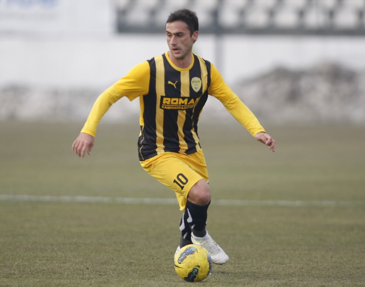 Clasa lui Antal i-a revitalizat pe campioni » FC Braşov - Oţelul 0-2