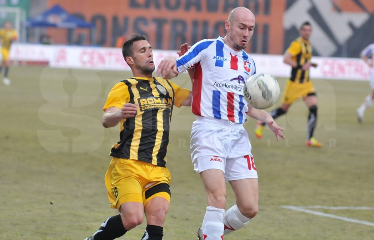 Clasa lui Antal i-a revitalizat pe campioni » FC Braşov - Oţelul 0-2