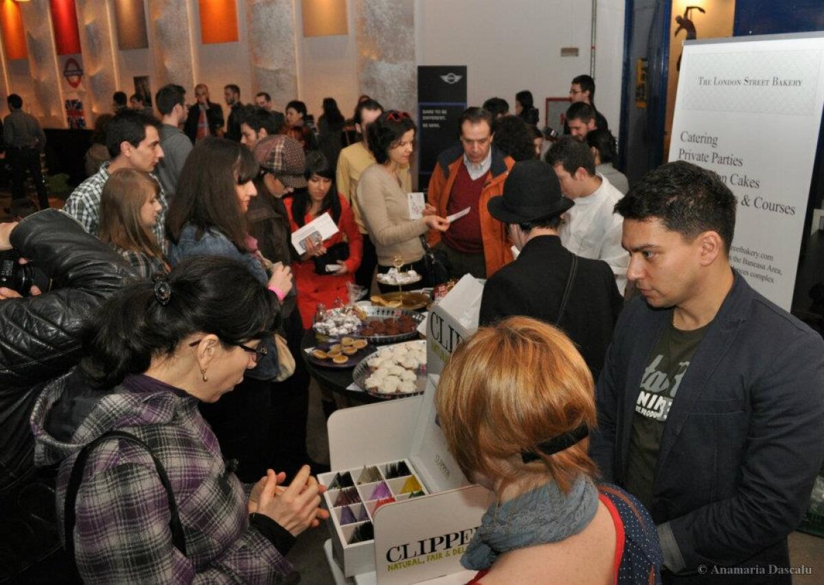 FOTO! ShortsUp via Londra: La o brioşă, în metrou, de la concert Moonlight Breakfast spre scurtmetraje britanice