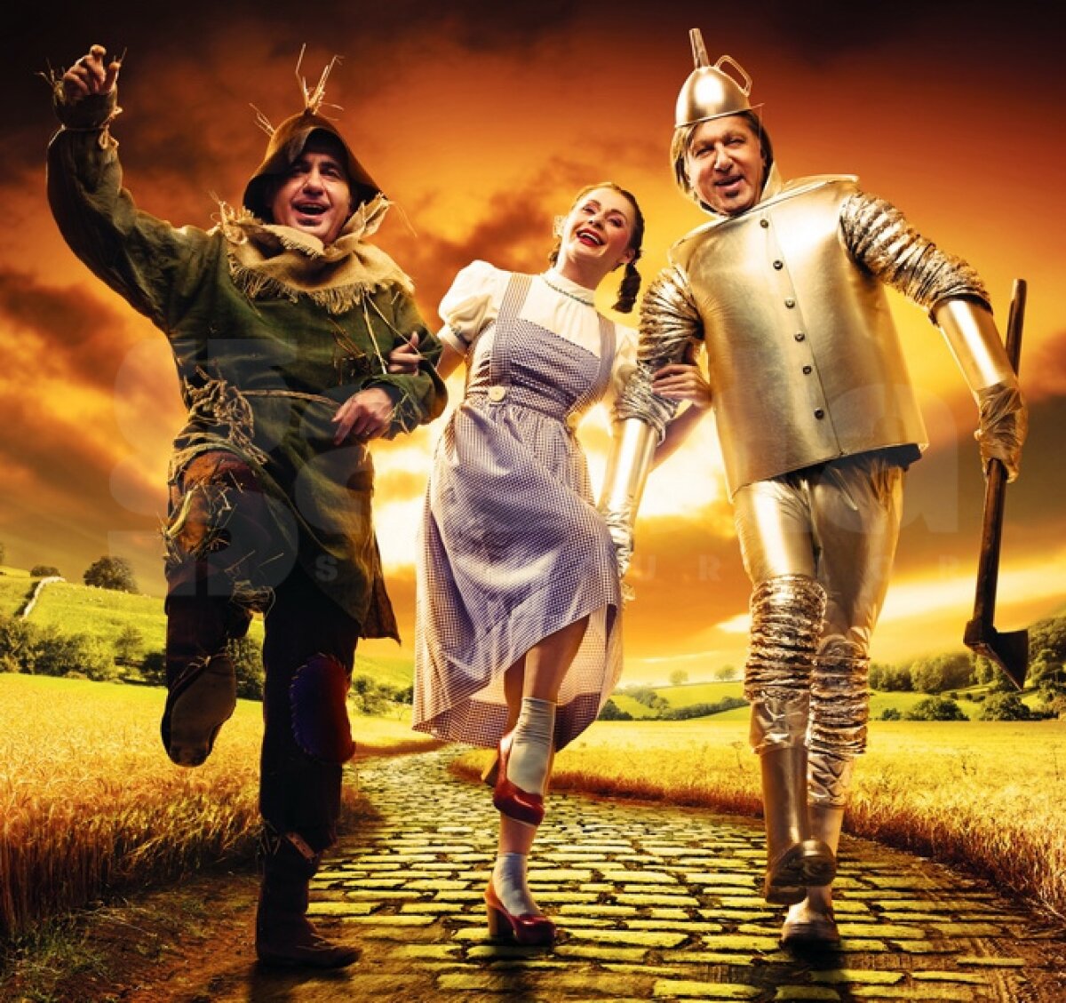 SUPER GALERIE FOTO Nadia, Năstase şi Hagi aşa cum nu vi i-aţi imaginat niciodată » Avataruri de lux