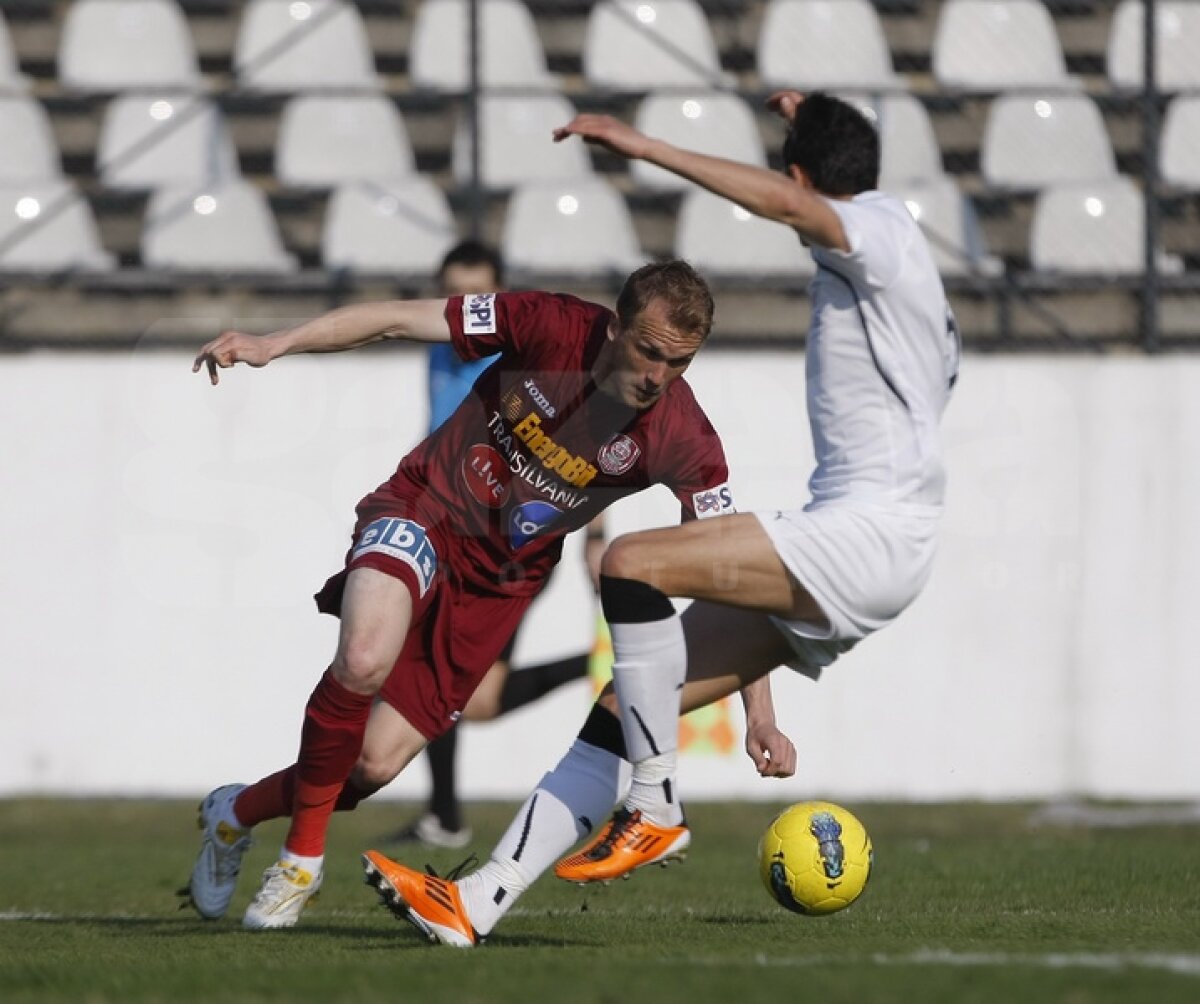 CFR Cluj s-a împiedicat în Regie şi poate fi egalată de Dinamo