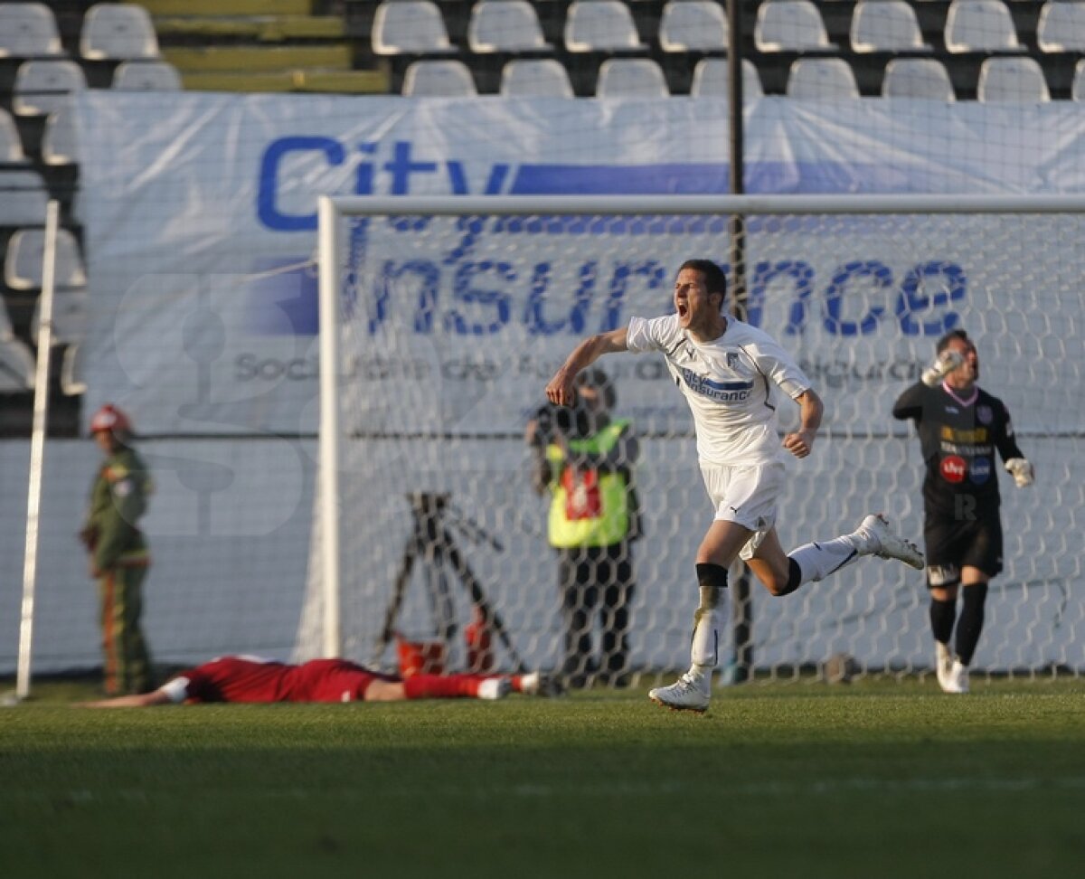 CFR Cluj s-a împiedicat în Regie şi poate fi egalată de Dinamo