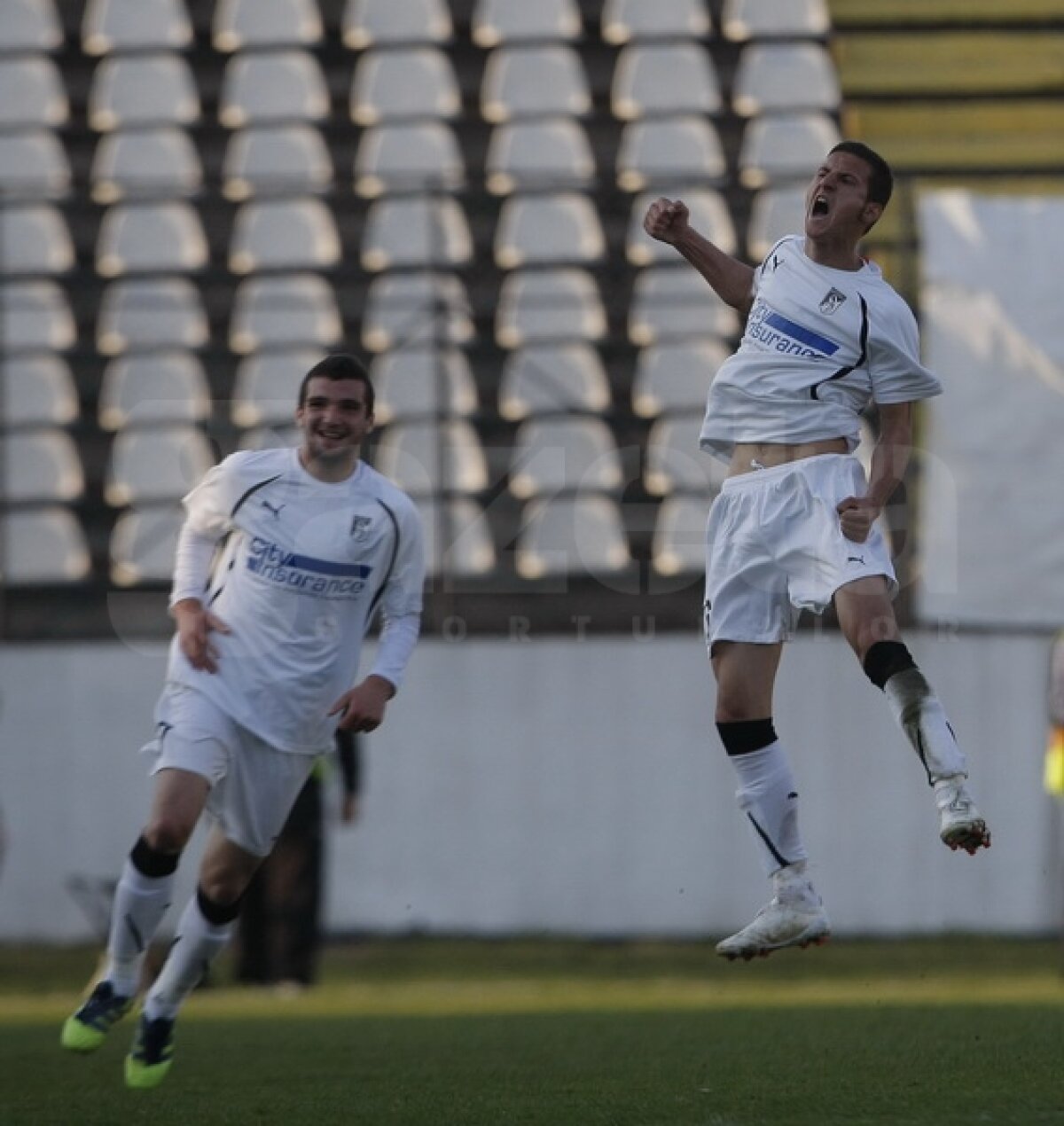 CFR Cluj s-a împiedicat în Regie şi poate fi egalată de Dinamo