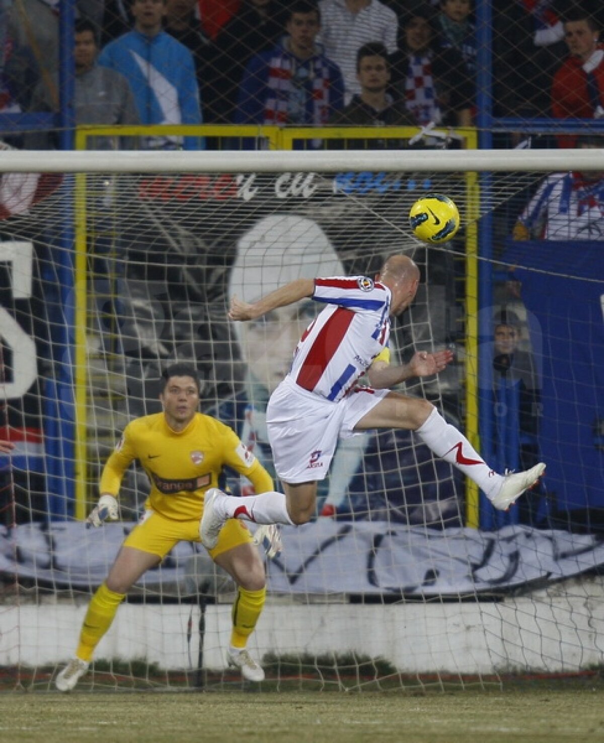 FOTO Oţelul - Dinamo 1-1 » "Cîinii" rămîn la două puncte în spatele liderului CFR Cluj