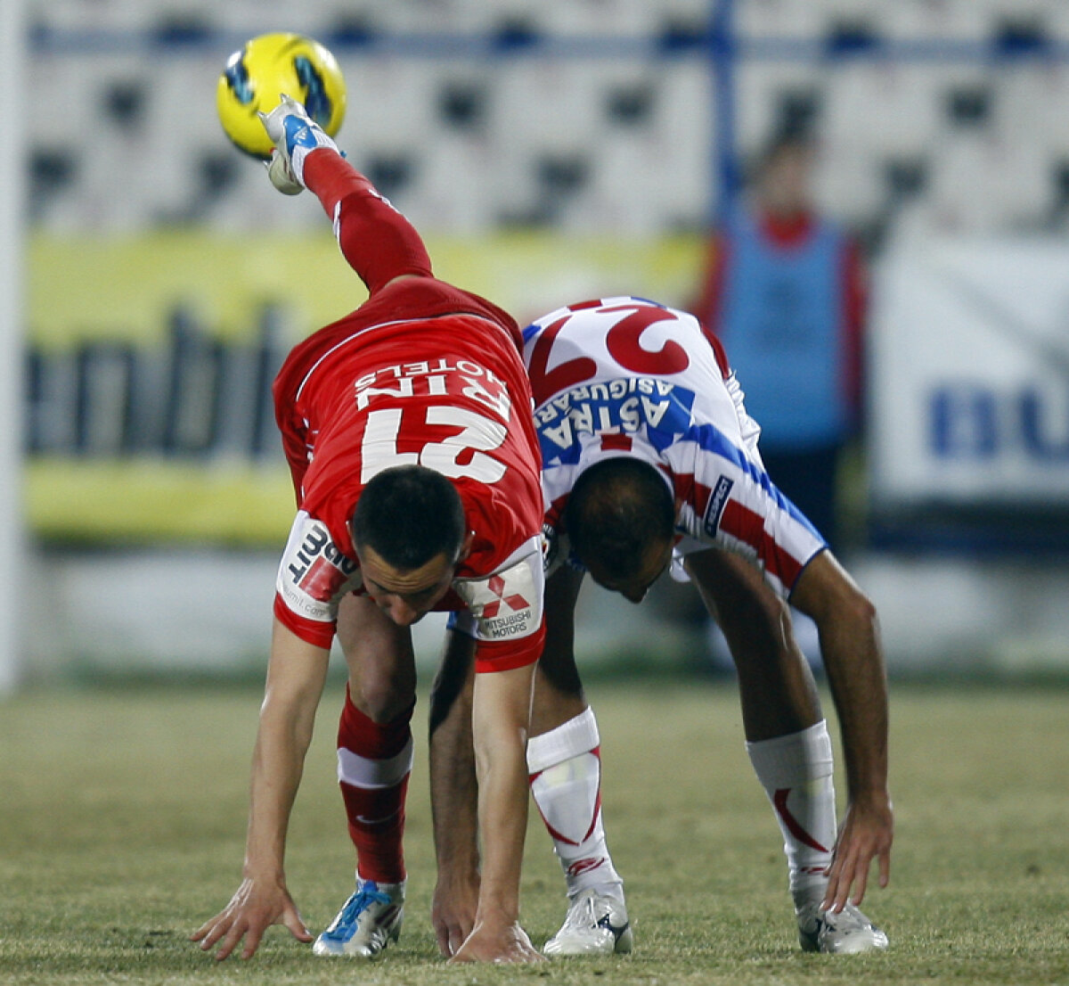 Omul Negru » Istvan Kovacs a fost cel mai important personaj al derby-ului dintre Oţelul şi Dinamo