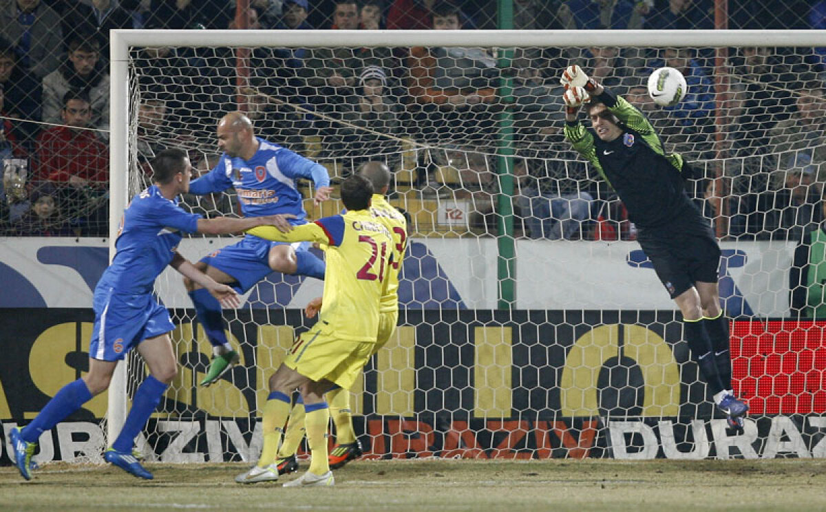 VIDEO A scăpat titlul din mînă » Erou la Cluj, Tătăruşanu a greşit grav la Tg. Mureş