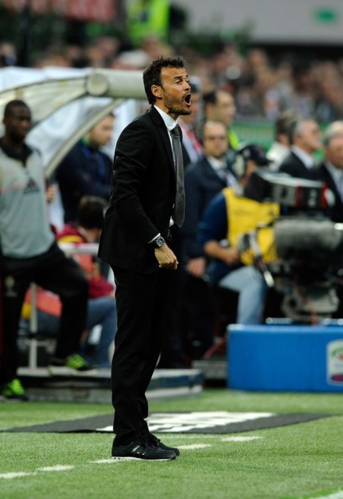 VIDEO » Super-Zlatan! Cu "dubla" lui, Milan a bătut Roma, 2-1