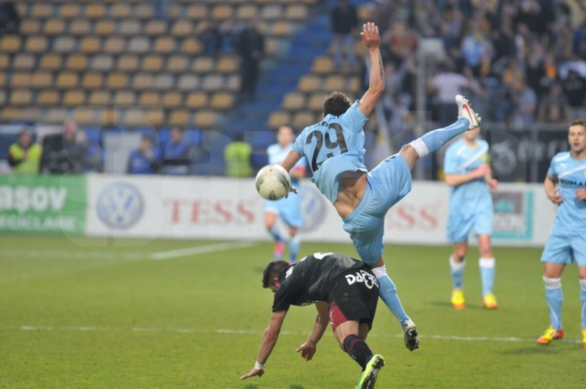 FOTO FC Braşov - Rapid 1-0 » Non c'è due senza tre!