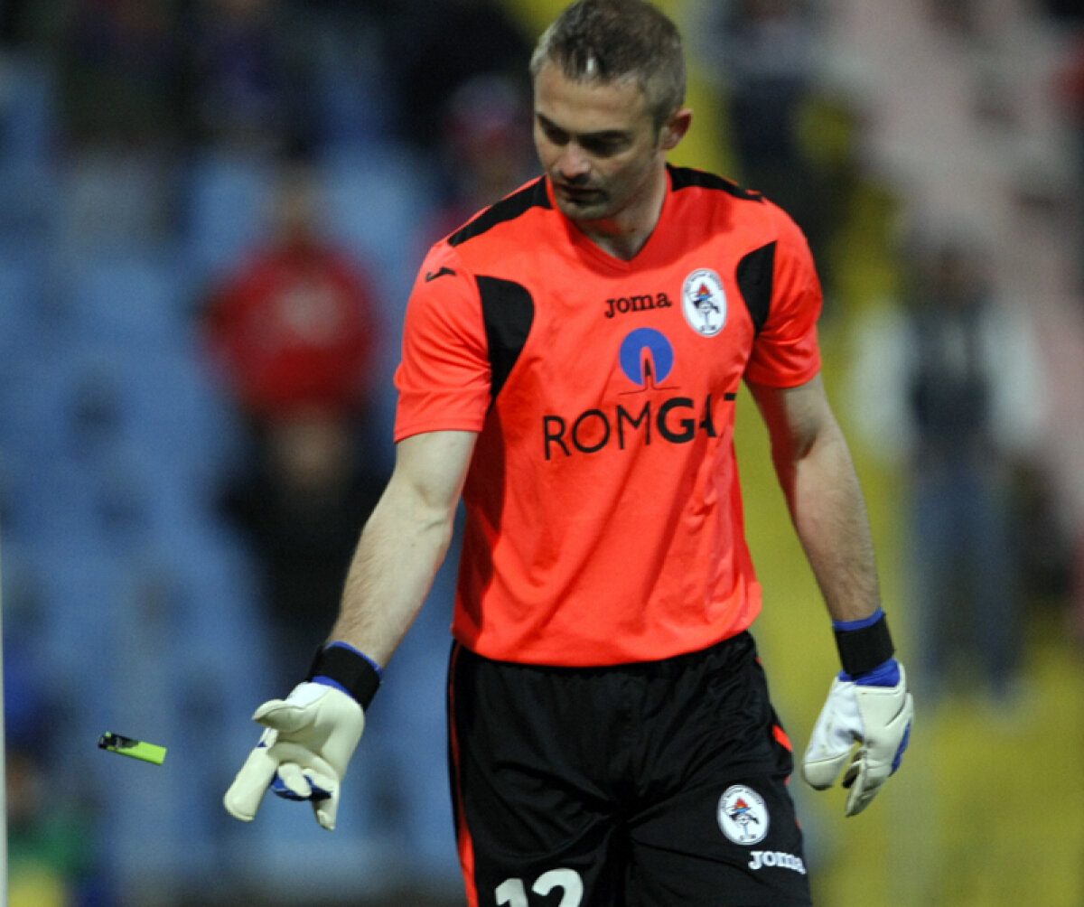 FOTO Podium ratat » Opt ocazii, nici un gol. Şi Steaua se scufundă