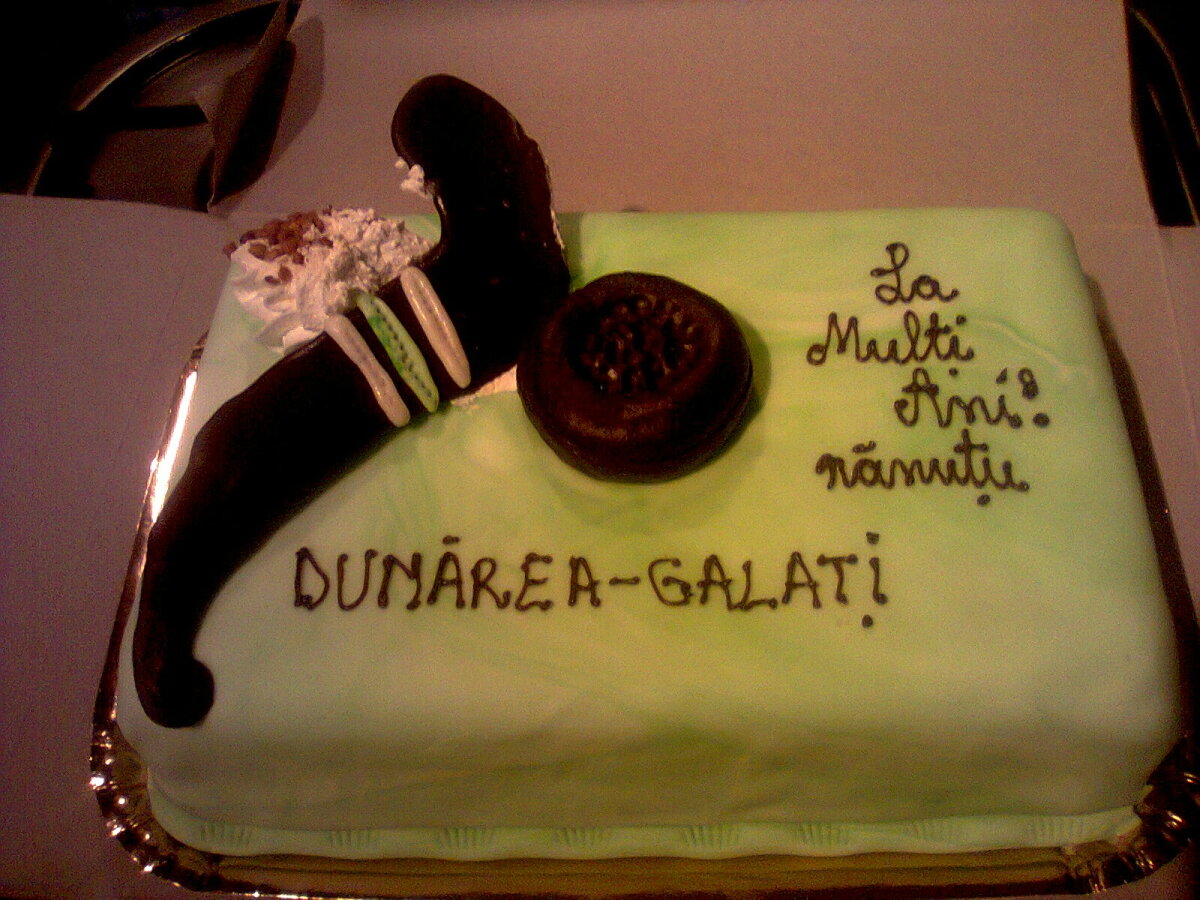 37 de ani de carieră în 7 imagini » O incursiune în viaţa celui mai longeviv hocheist român