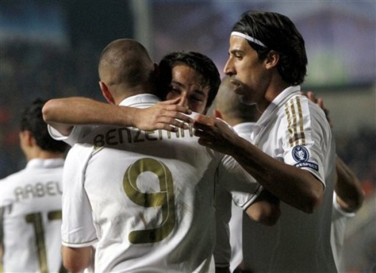 VIDEO This is Real football! » Galacticii au trecut cu 3-0 de Apoel, Chelsea are prima opţiune la calificare după 1-0 cu Benfica