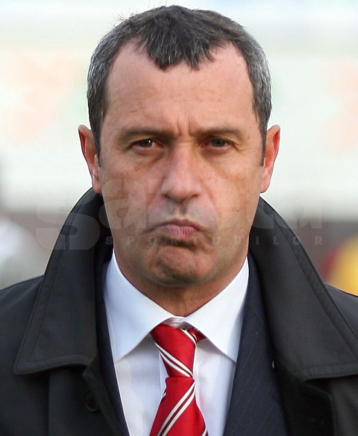 Ciobotariu îşi joacă postul cu Gaz Metan: "Dacă nu batem, e dezastru!"