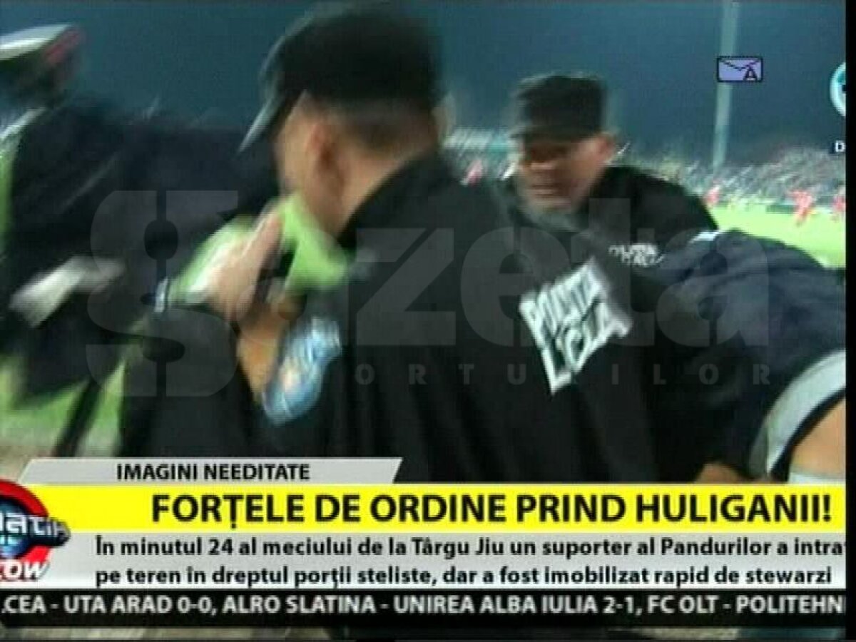 Incidente la Tg. Jiu » Un suporter a pătruns pe teren şi i-a arătat fundul lui Stanca :O