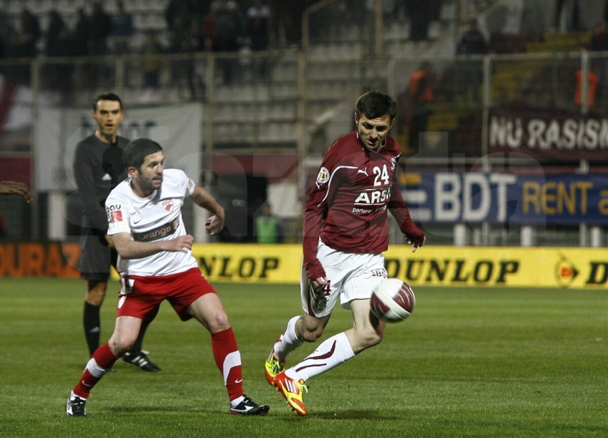 FOTO Fotbal păcălit de 1 aprilie » Rapid - Dinamo 0-0